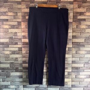 Women’s EUC LOFT  Navy  Cropped Pants  Size 12
